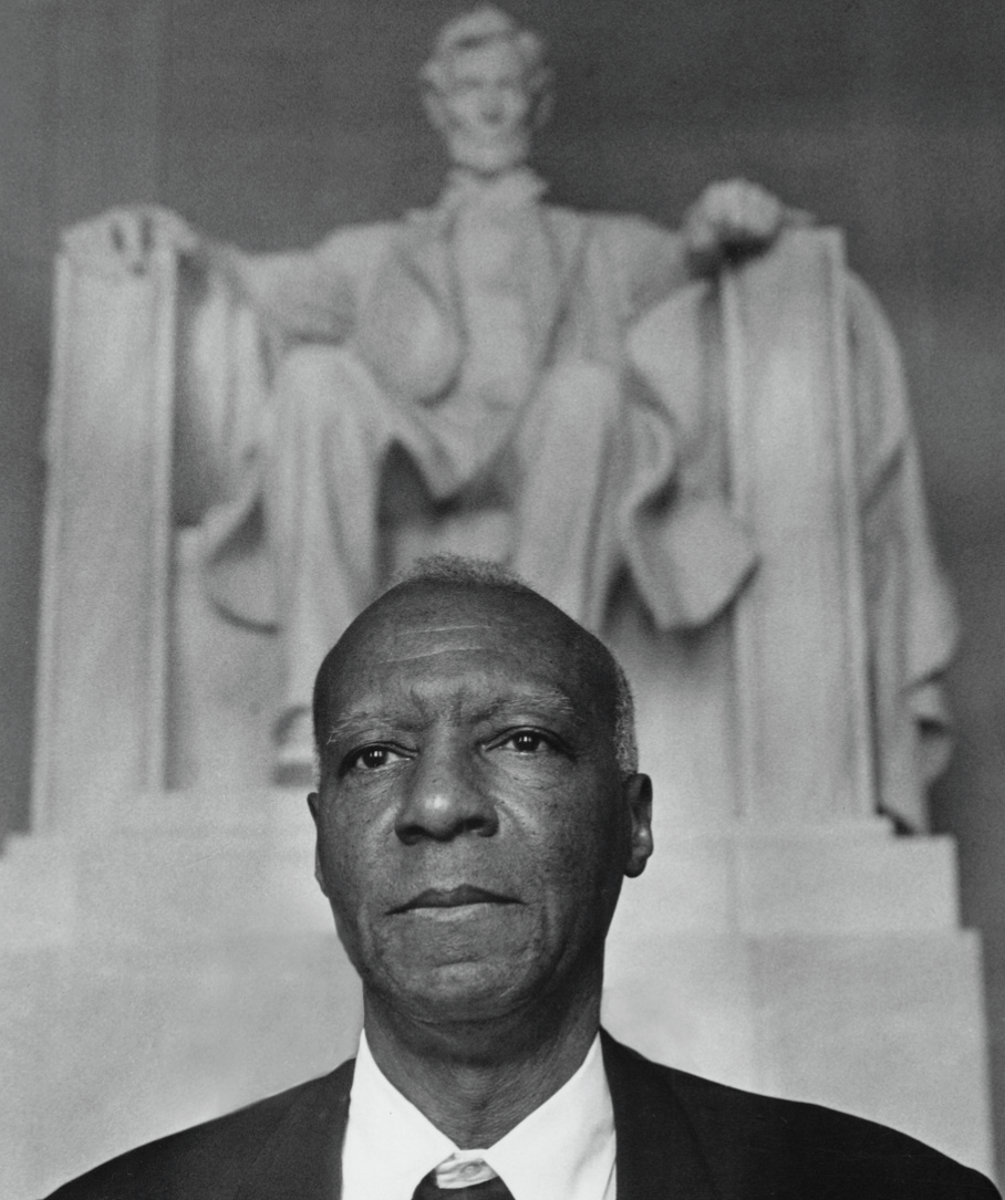 Asa Philip Randolph_Lincoln Memorial in 1963 March on Washington for civli rights