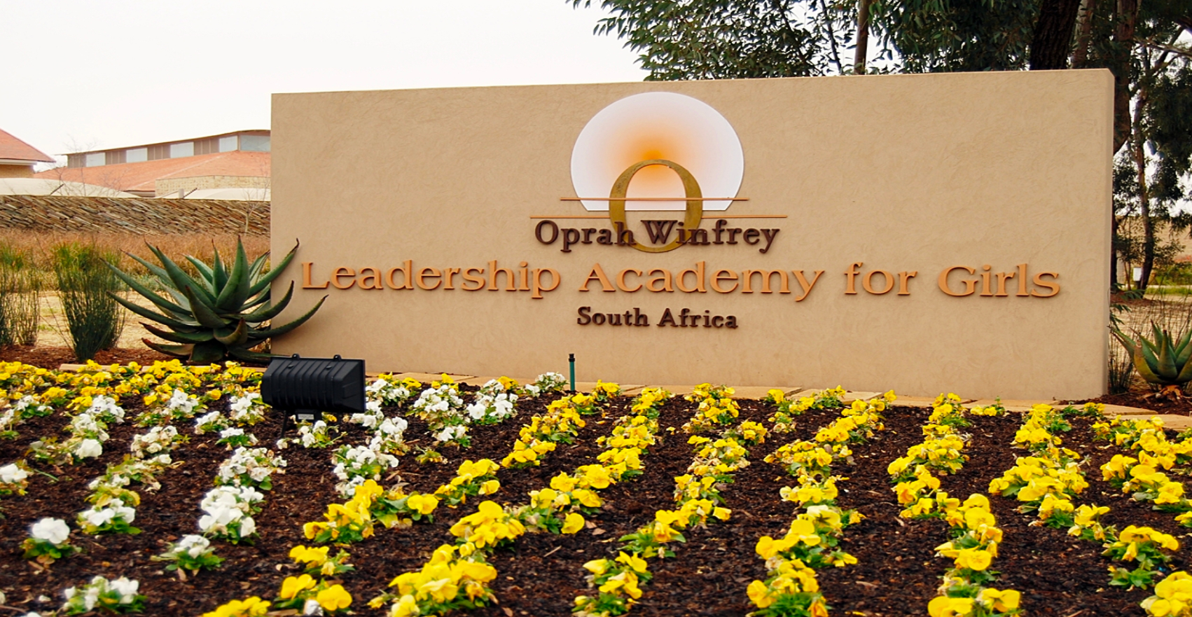 Oprah_leadership_academy_for_Gils_South_Africa Oprah_leadership_academy_for_Gils_South_Africa